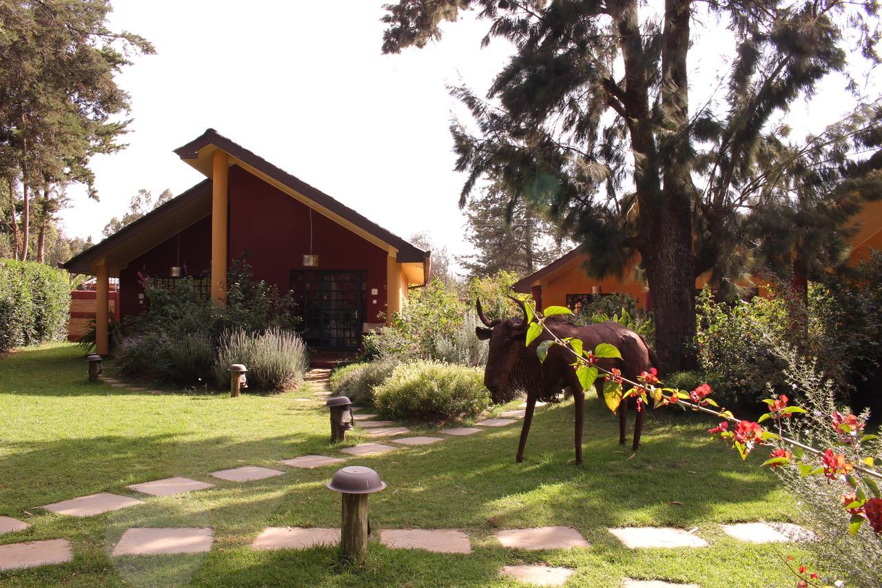 Le Rustique Hotel Nanyuki Bagian luar foto