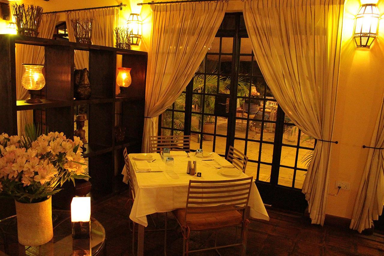 Le Rustique Hotel Nanyuki Bagian luar foto