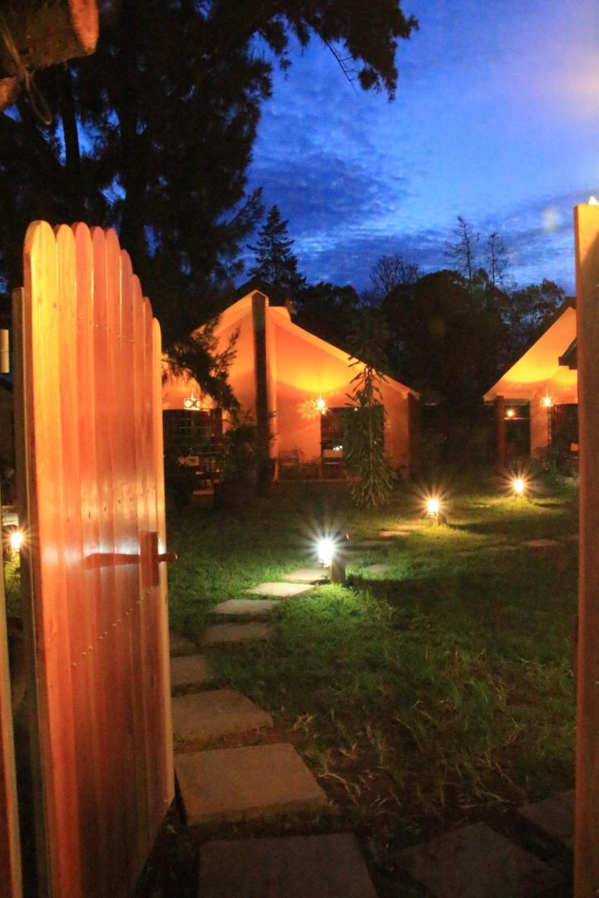 Le Rustique Hotel Nanyuki Bagian luar foto
