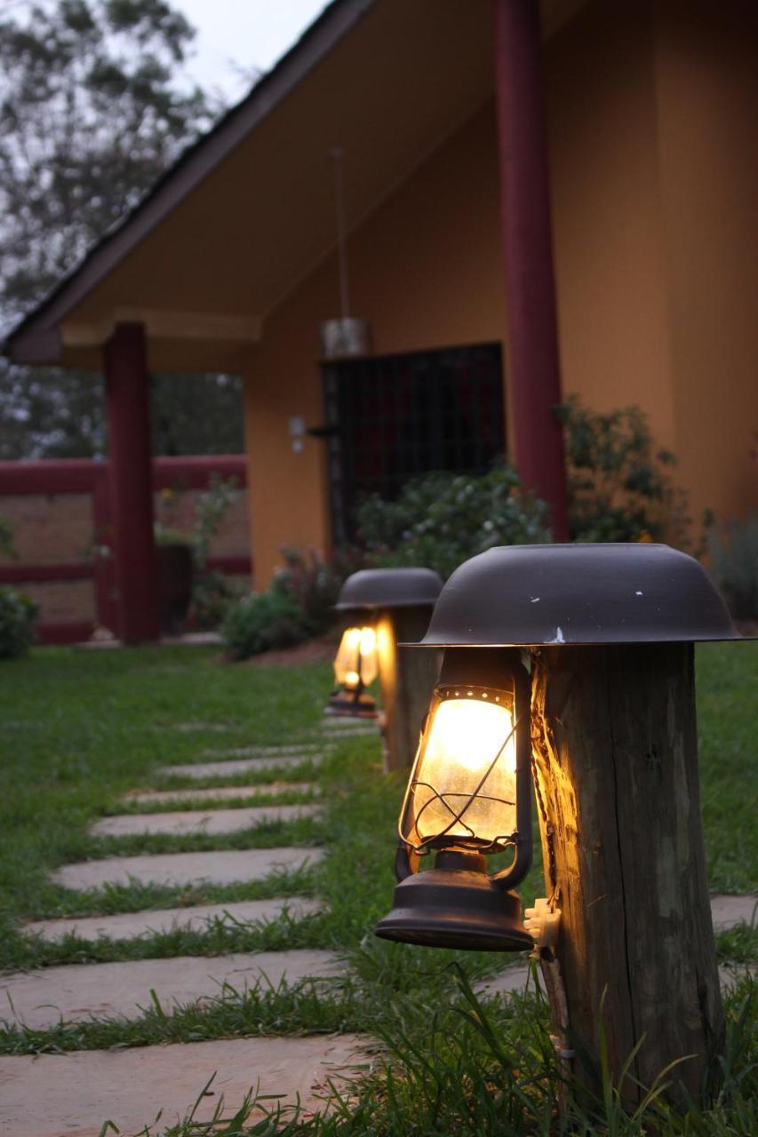 Le Rustique Hotel Nanyuki Bagian luar foto